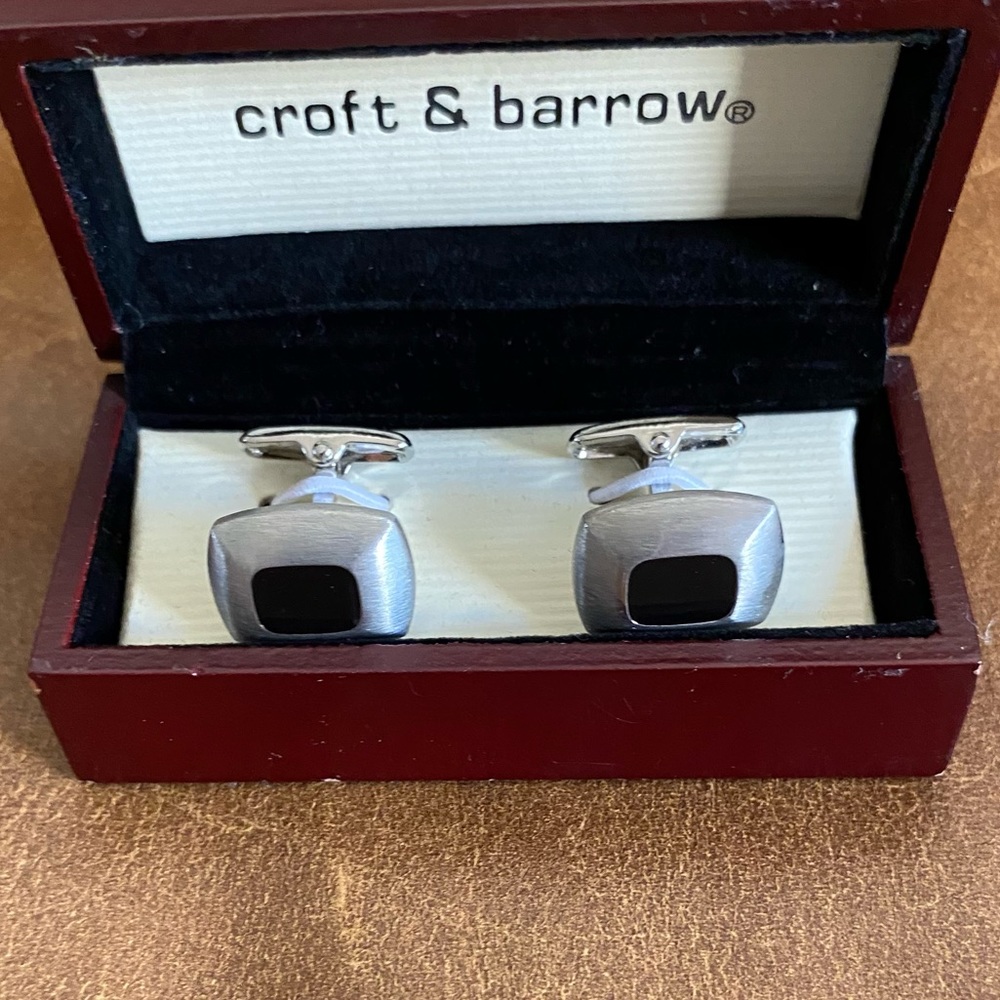 Craft & Barrow Silver Tone with Black Center Cufflinks
